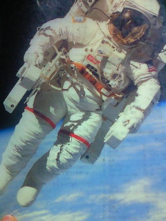 �L������