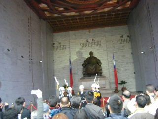 �����I�O���y3�E�V�z