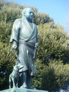 �������[