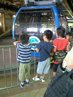 �q�ǂ�����